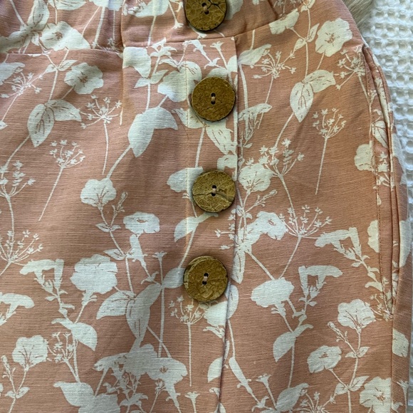 New ladies cotton capris - Picture 2 of 5